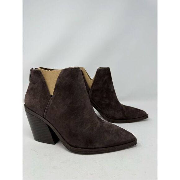Vince Camuto Gigietta Suede Back Zip Chelsea Booties Brown Size 7.5 NWOB - Picture 1 of 14